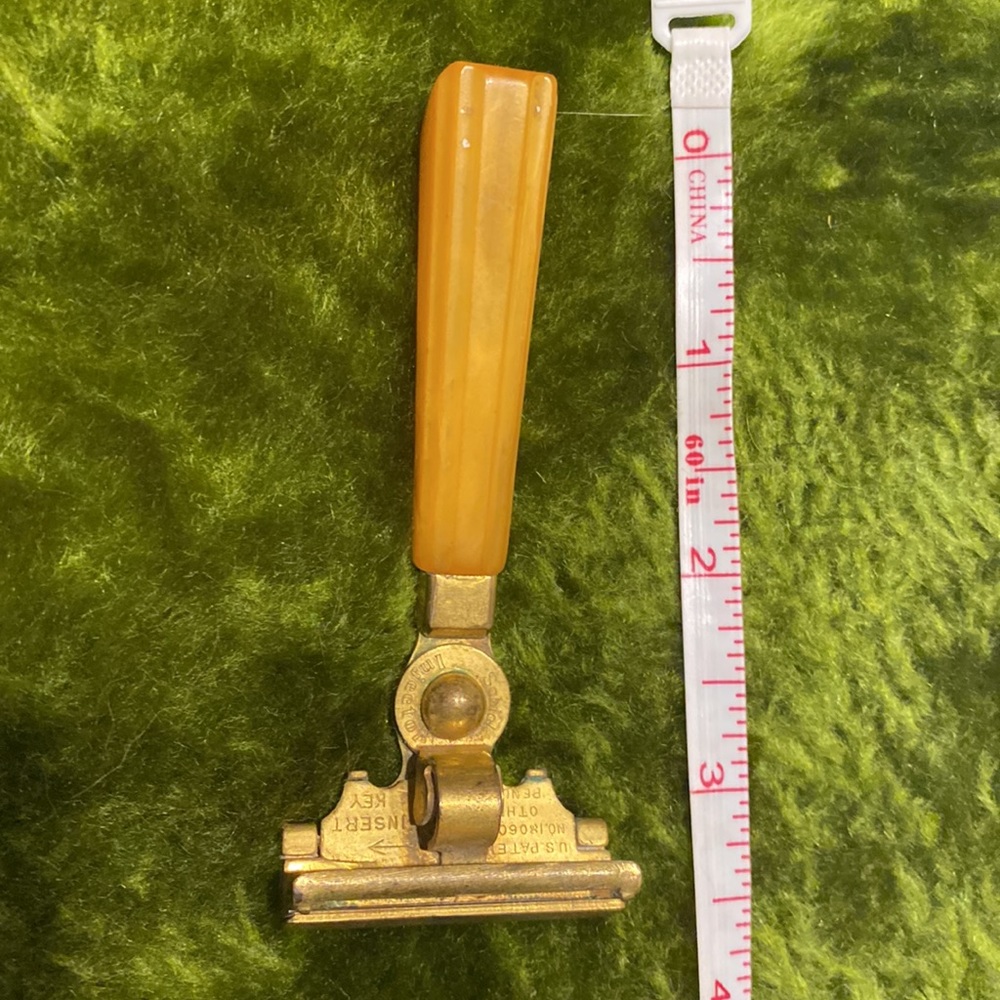 Vintage Razor - Picture 4 of 4